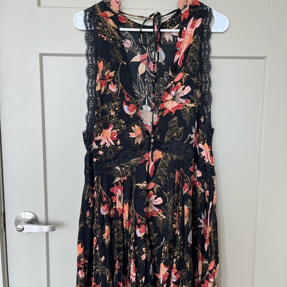 Free People Floral Lace Trim Dress - Picture 2 of 3